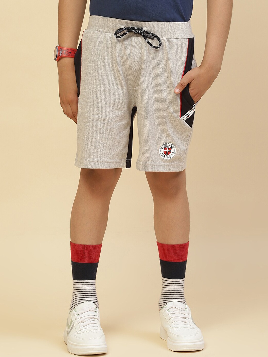

Monte Carlo Boys Mid-Rise Regular Shorts, Grey melange
