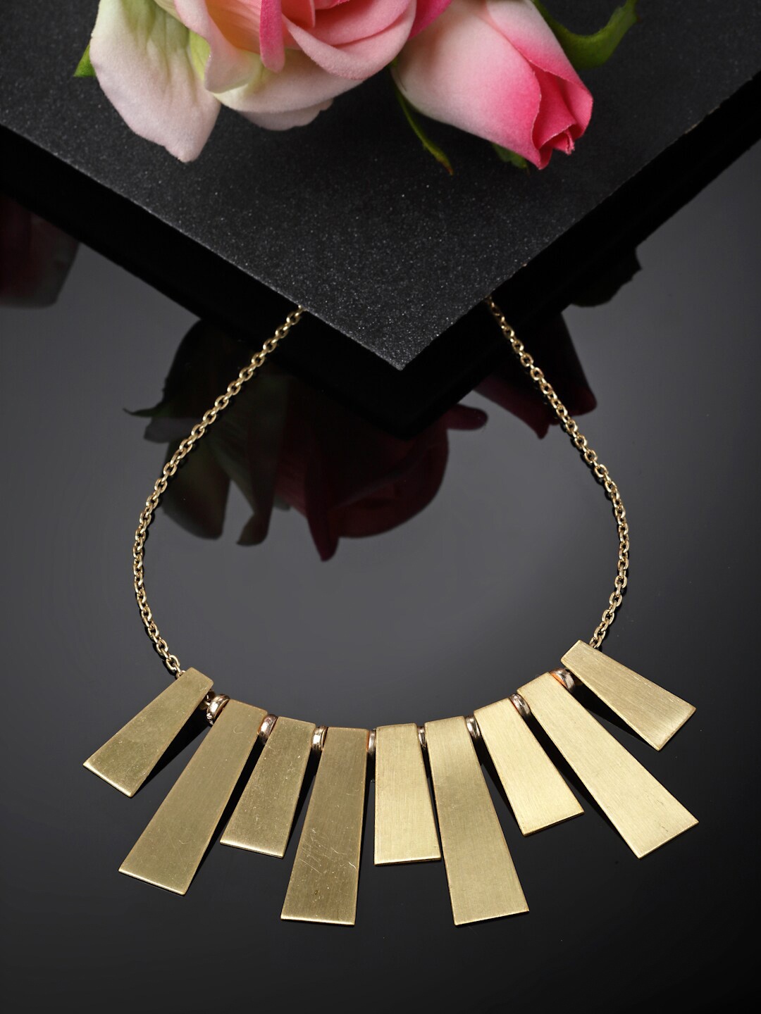 

VOGUE PANASH Gold-Plated Handcrafted Necklace