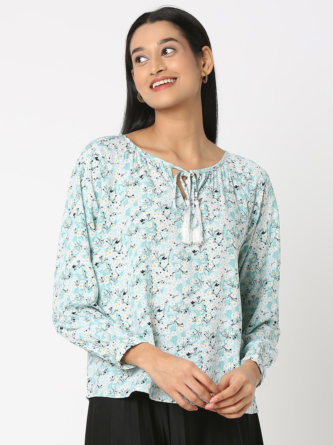 

NOT SO PINK Floral Printed Tie-Up Neck Raglan Sleeve Top, White