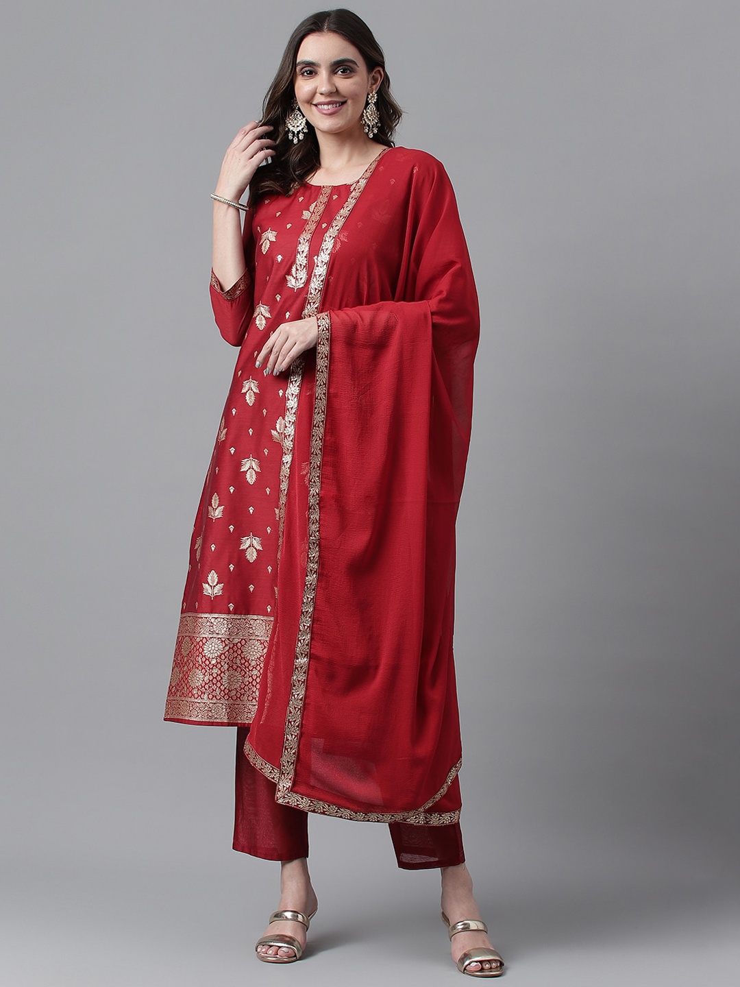 

RAJGRANTH Red & Gold Ethnic Motif Woven Design Zari Kurta With Trousers & Dupatta