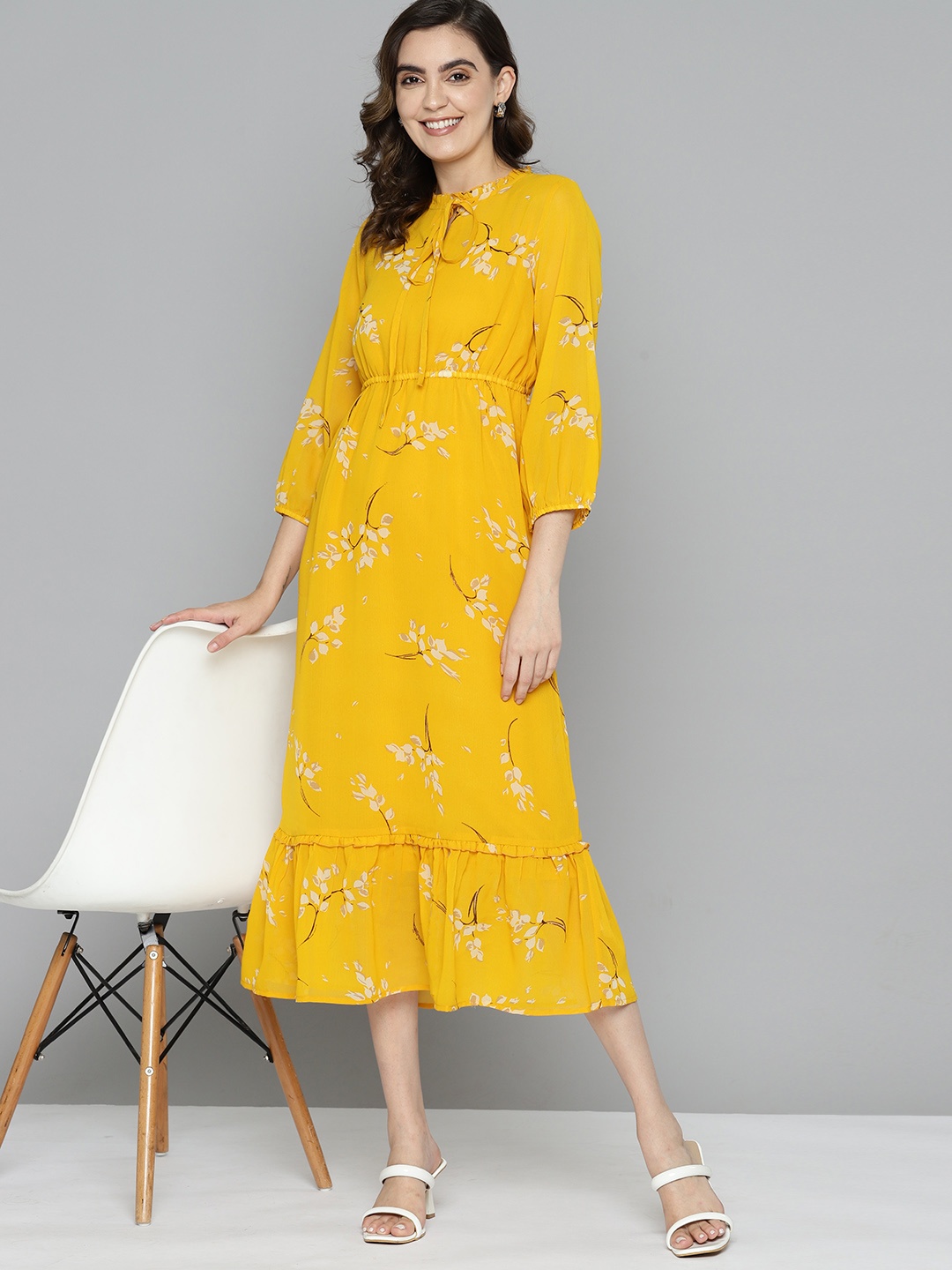 

Mast & Harbour Floral Print Keyhole Neck Puff Sleeve Crepe A-Line Midi Dress, Yellow