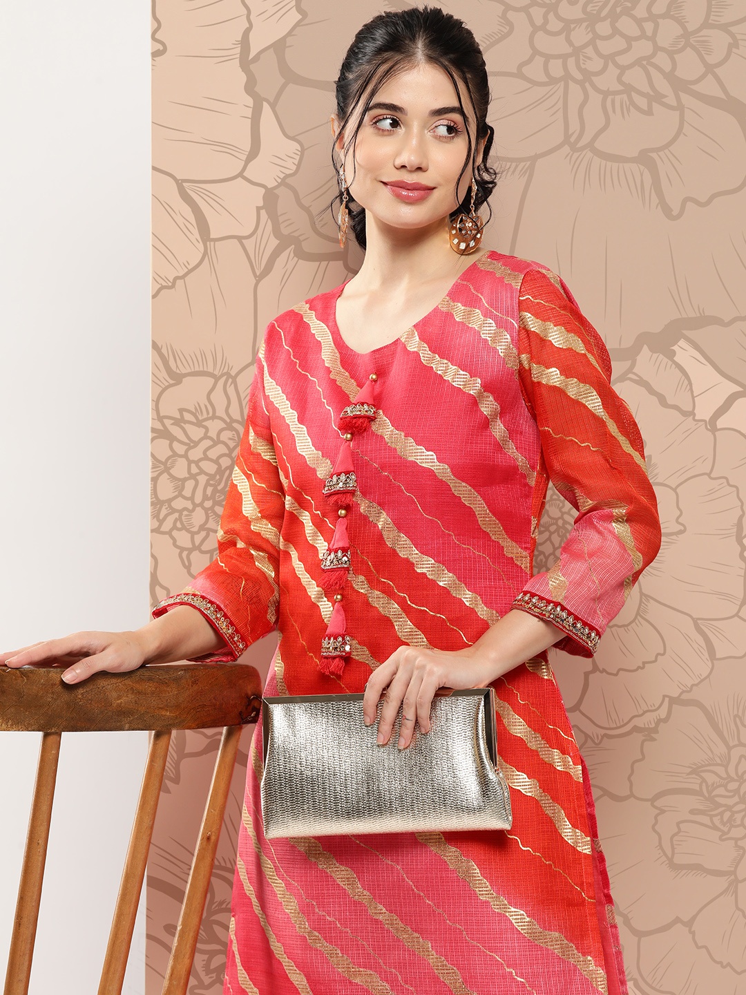 

Yufta Women Leheriya Printed Kurta, Pink