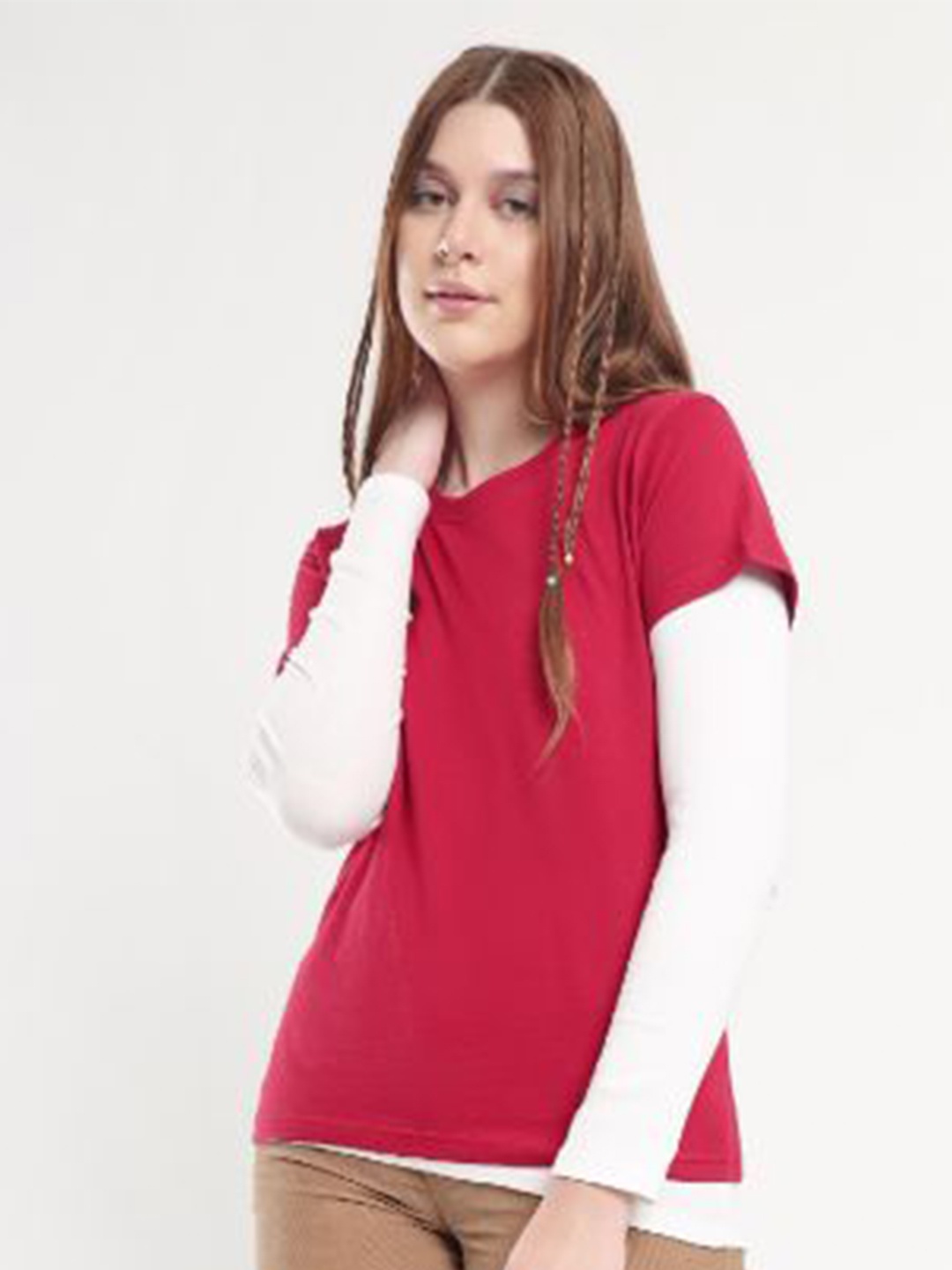 

NOBERO Round Neck Cotton T-shirt, Red