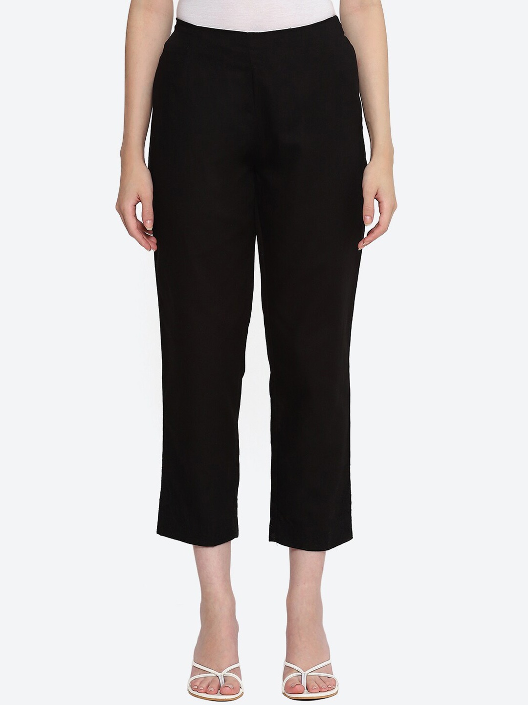 

Biba Women Mid-Rise Relaxed Fit Cropped Trousers, Black