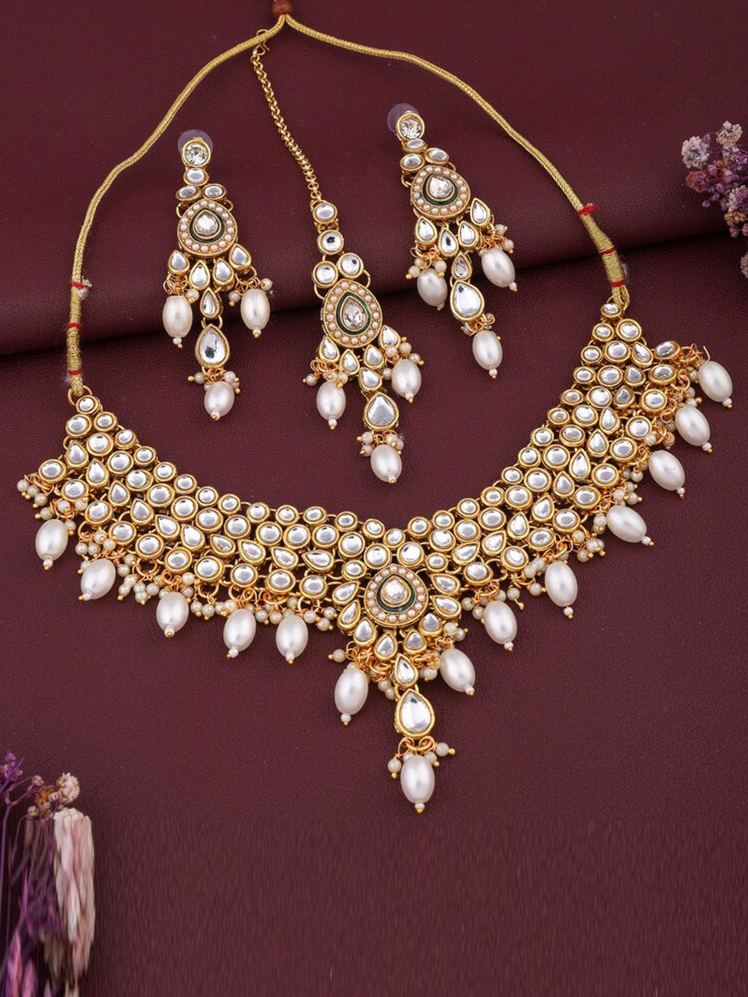 

ROFARWORD Gold-Plated Stone-Studded & Beaded Jewellery Set