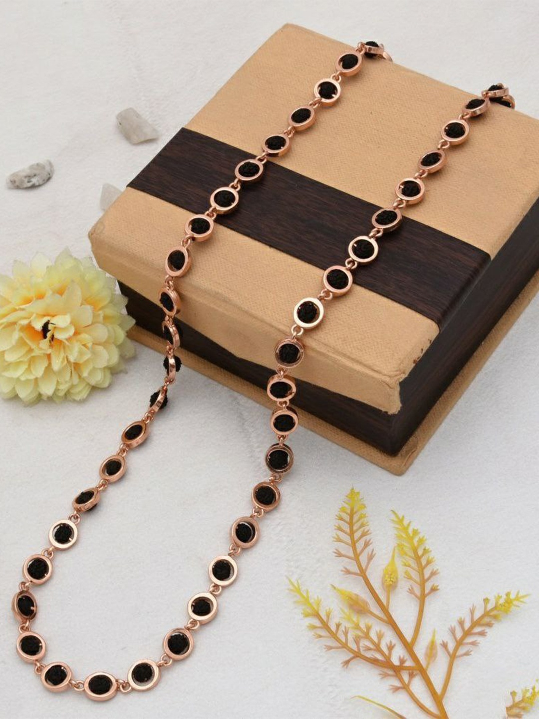 

LAFORWORD Men Rose Gold-Plated Rudraksha Chain