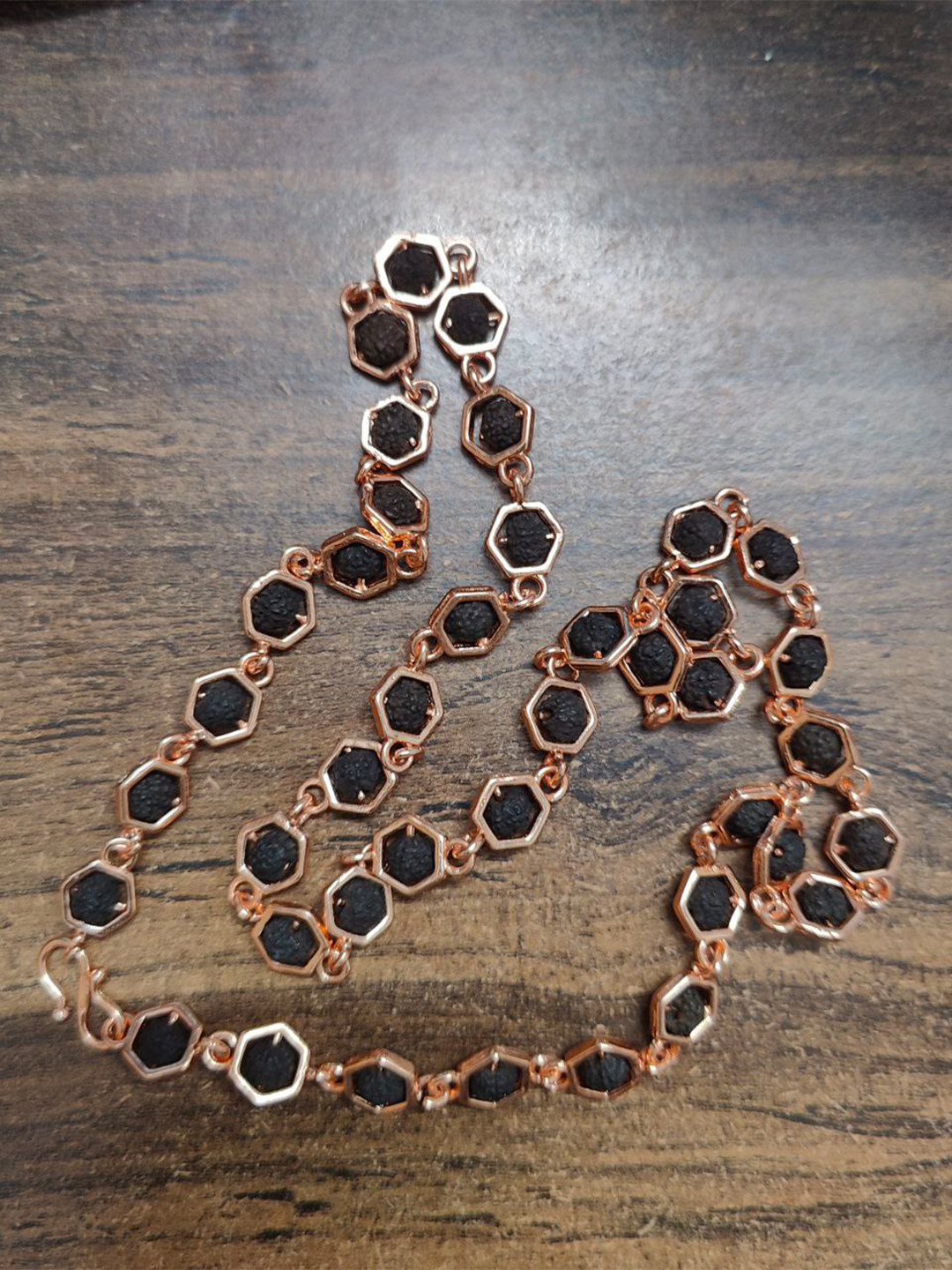 

LAFORWORD Men Rose Gold-Plated Rudraksha Chain