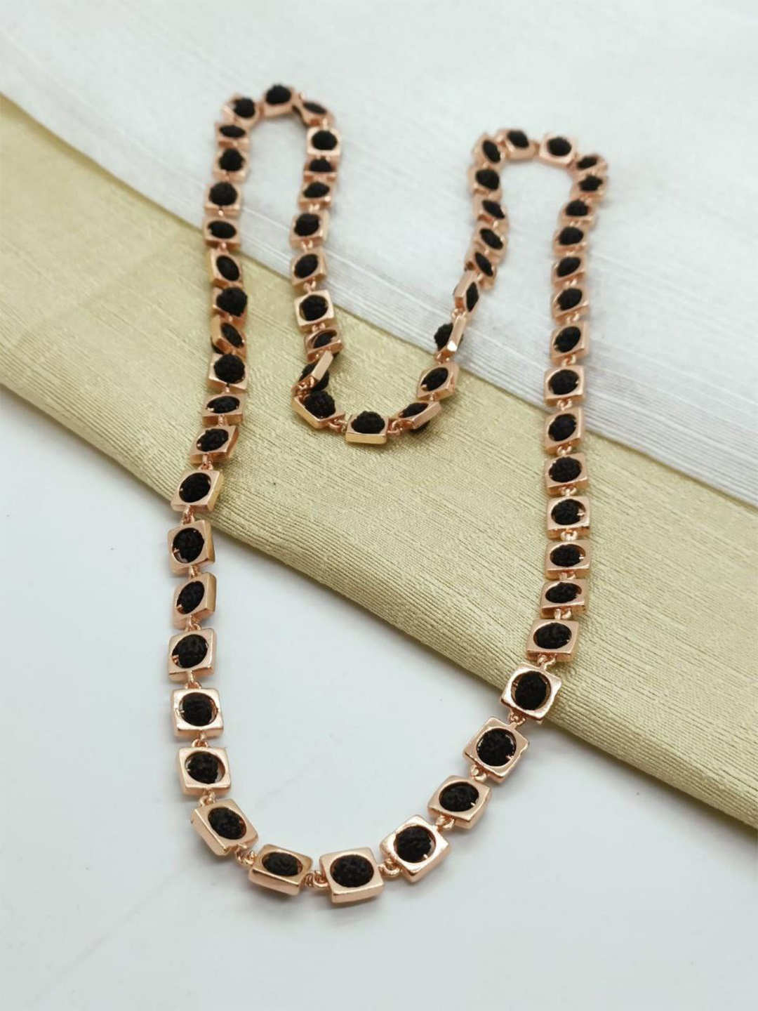 

LAFORWORD Men Rose Gold-Plated Rudraksha Chain