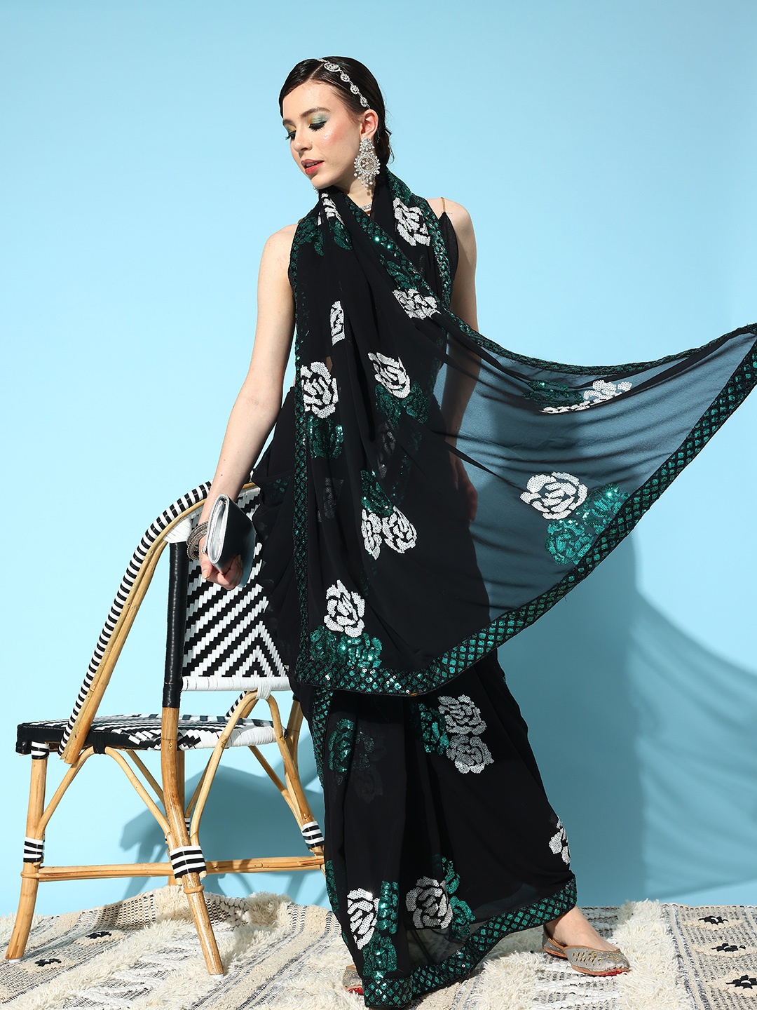 

Mitera Black & White Floral Sequinned Pure Georgette Saree
