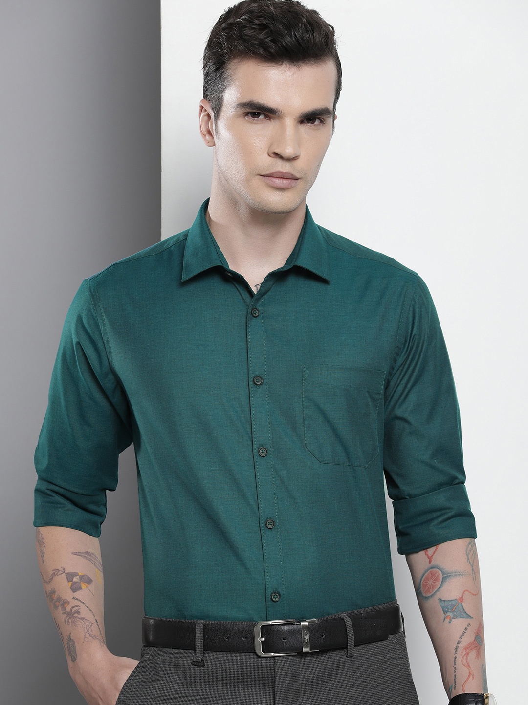 

The Indian Garage Co. X Luxe Men Slim Fit Cotton Casual Shirt, Teal