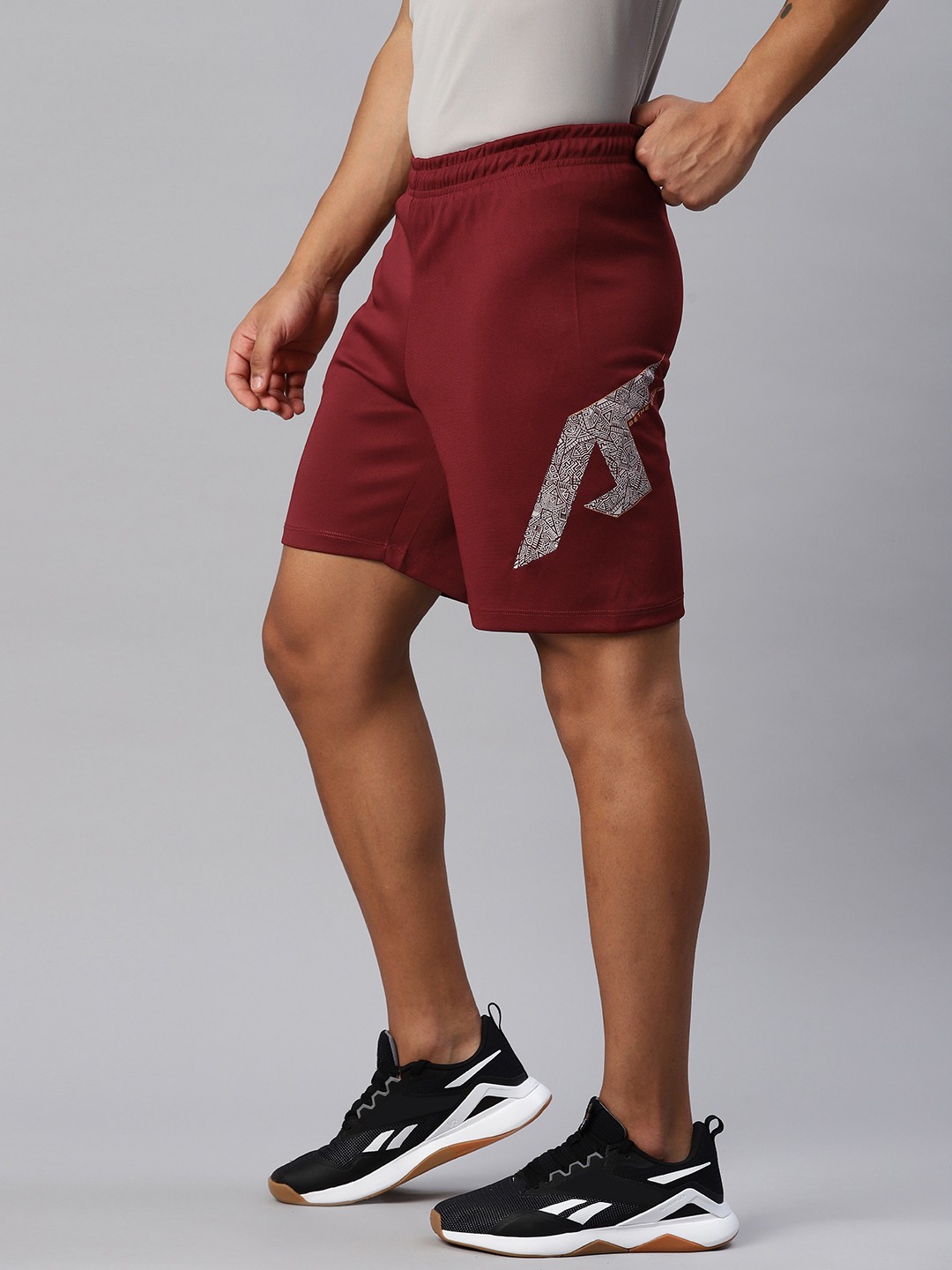 

Alcis Men Typography Printed Slim Fit Training Sports Shorts, Burgundy