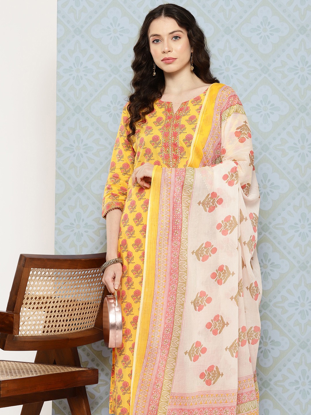 

Yufta Women Floral Printed Gotta Patti Pure Cotton Kurta with Trousers & With Dupatta, Yellow