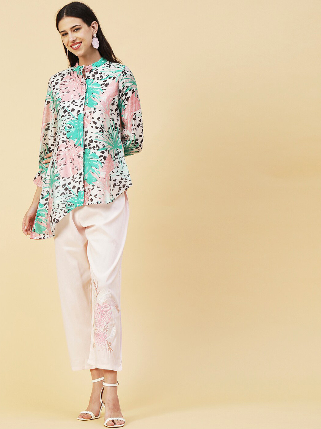 

FASHOR Floral Printed Mandarin Collar Shirt With Trousres Co-Ords, White