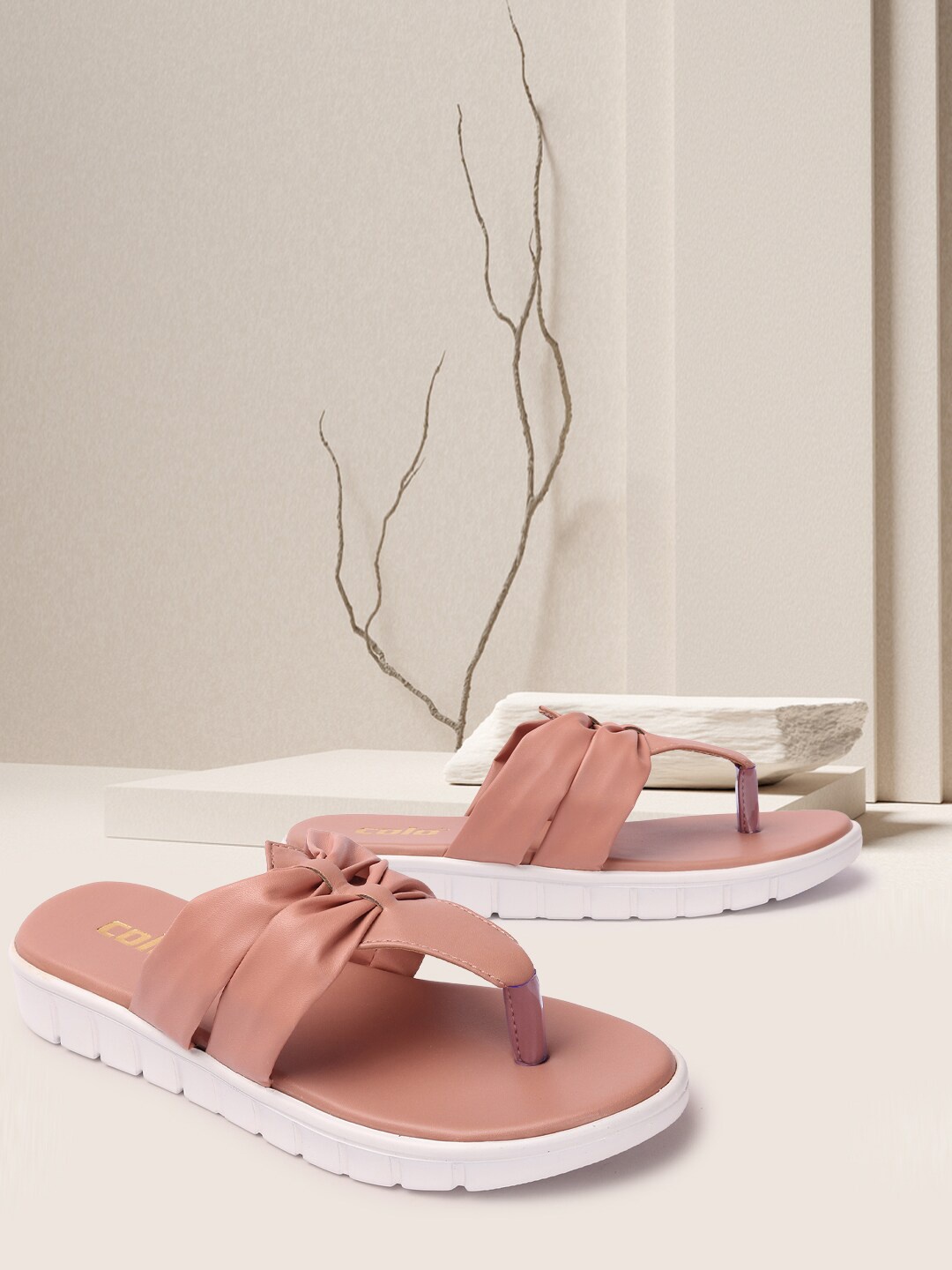 

Colo Women Open Toe Flats with Bows, Peach
