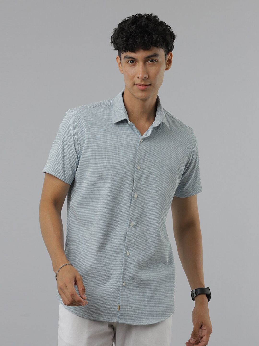 

FOGA New Micro Checked Spread Collar Pure Cotton Casual Shirt, Blue