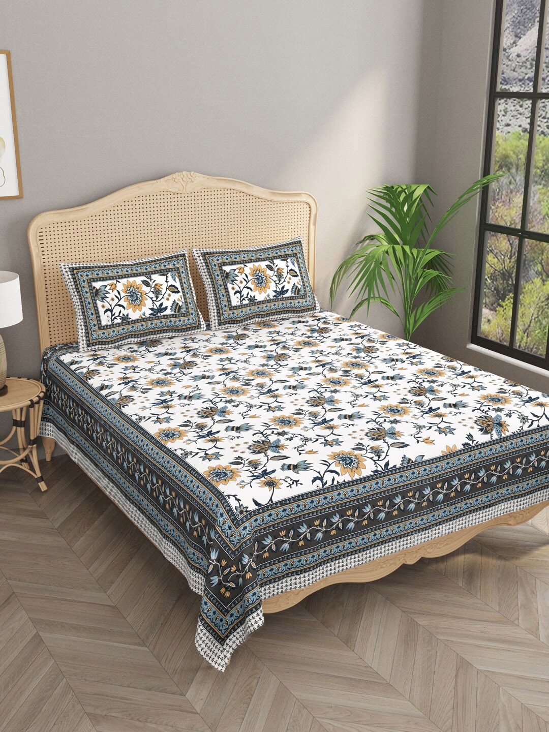 

Gulaab Jaipur Grey & White Floral 400 TC Cotton King Bedsheet with 2 Pillow Covers