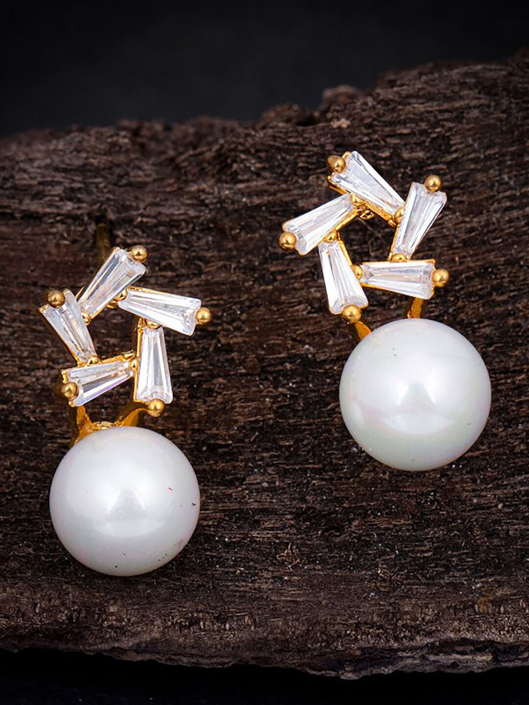 

Sukkhi Gold Plated Contemporary Drop Earrings