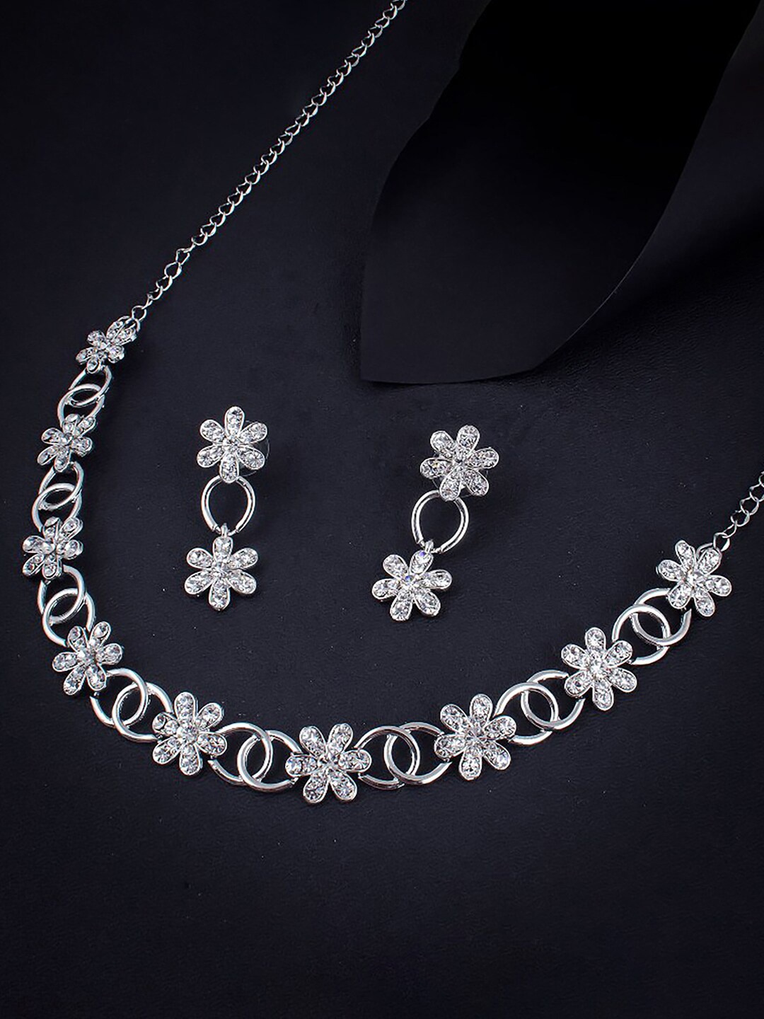 

Sukkhi Rhodium-Plated Stone-Studded Jewellery Set, Silver