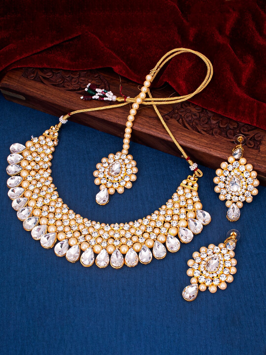 

Sukkhi Gold-Plated Stone Studded & Beaded Jewellery Set With Maang Tikka