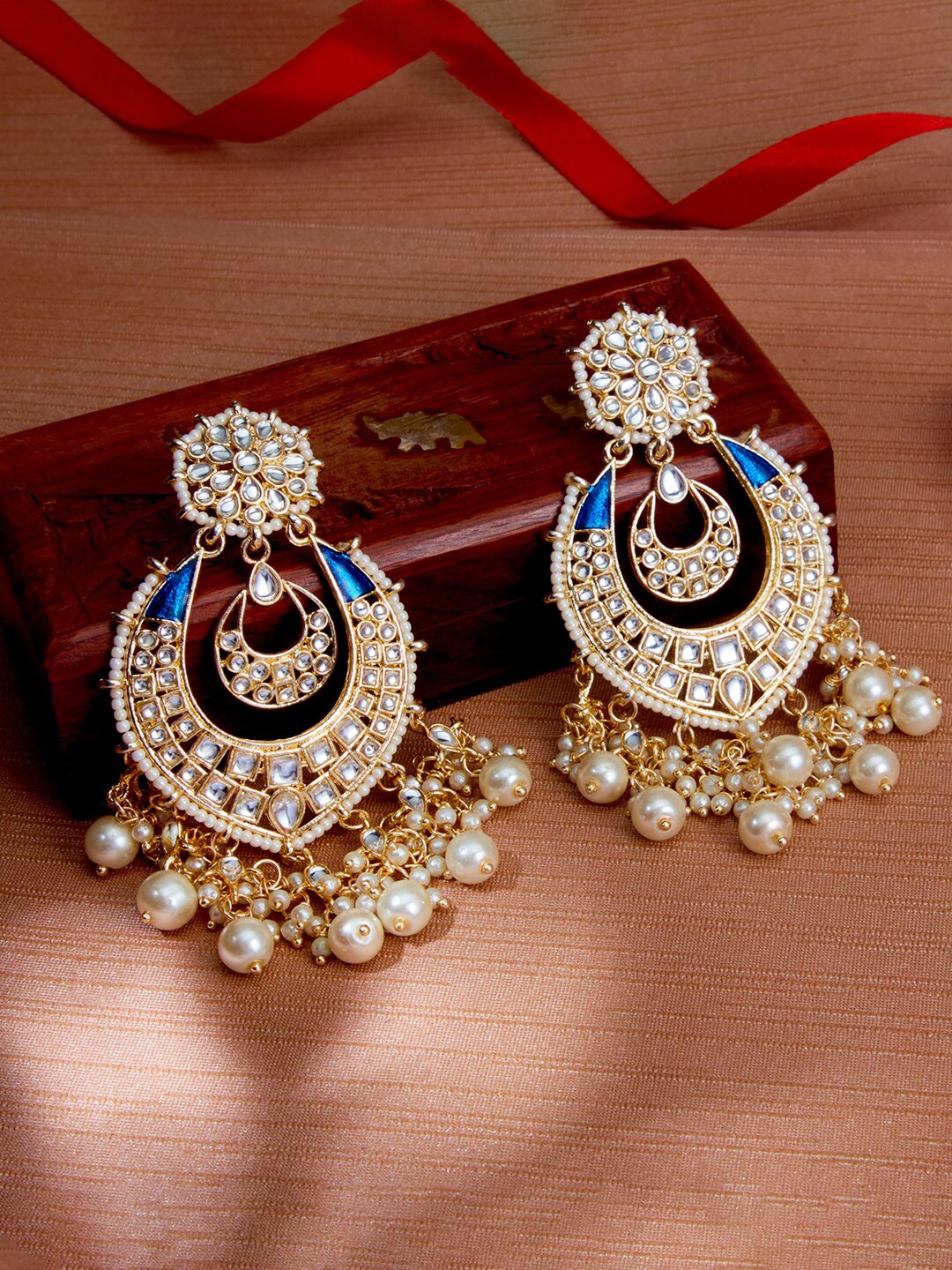 

Sukkhi Gold-Plated Contemporary Chandbali Earrings