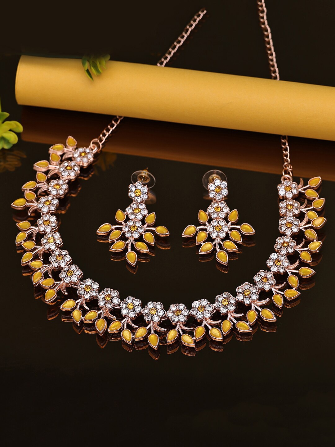 

Sukkhi Rose Gold-Plated Kundan Studded Jewellery Set