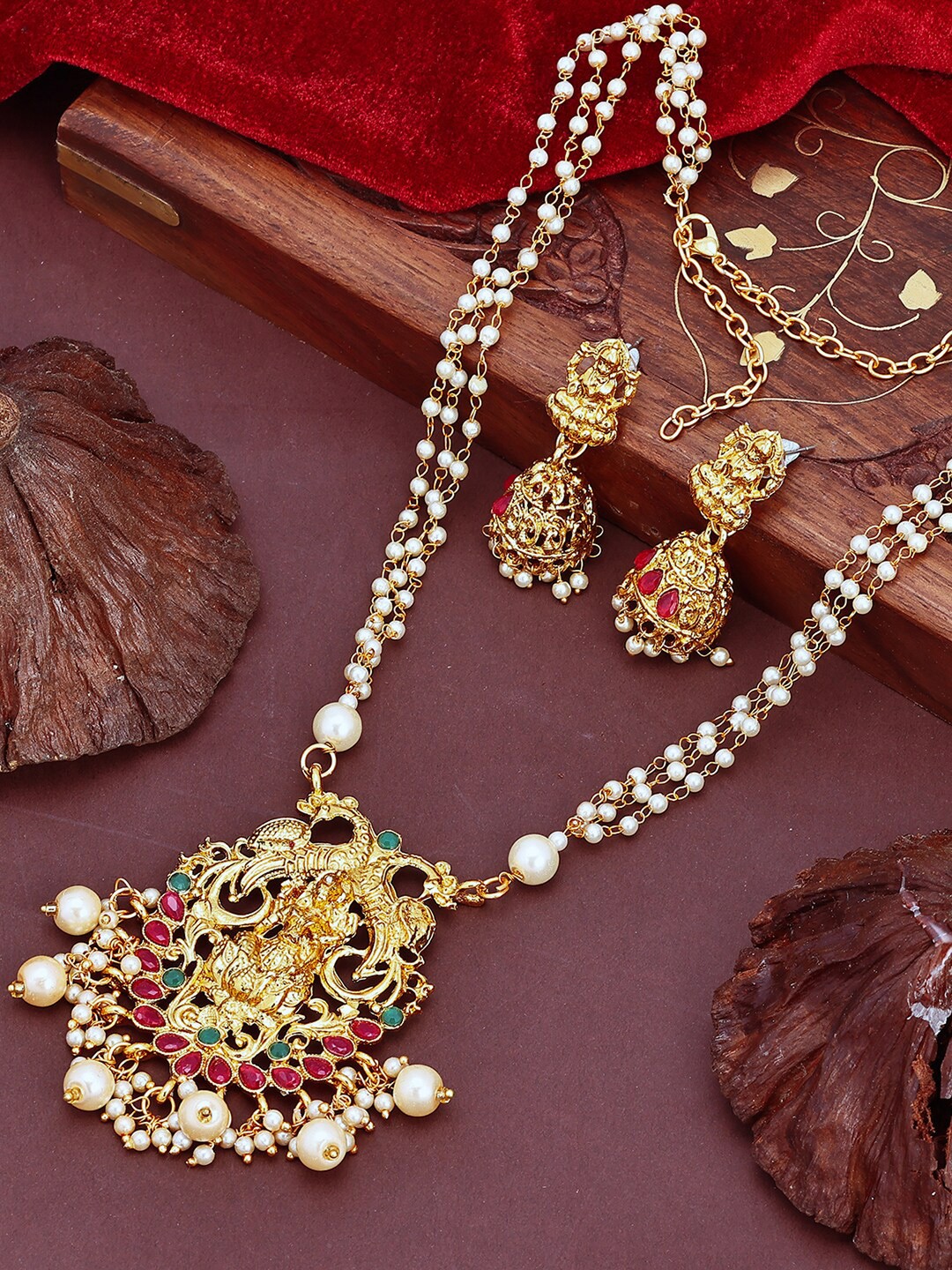 

Sukkhi Gold-Plated Stone Studded & Pearls Beaded Jewellery Set