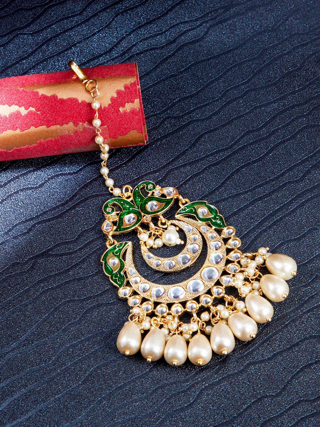

Sukkhi Gold-Plated Kundan-Studded & Pearls-Beaded Maang Tikka