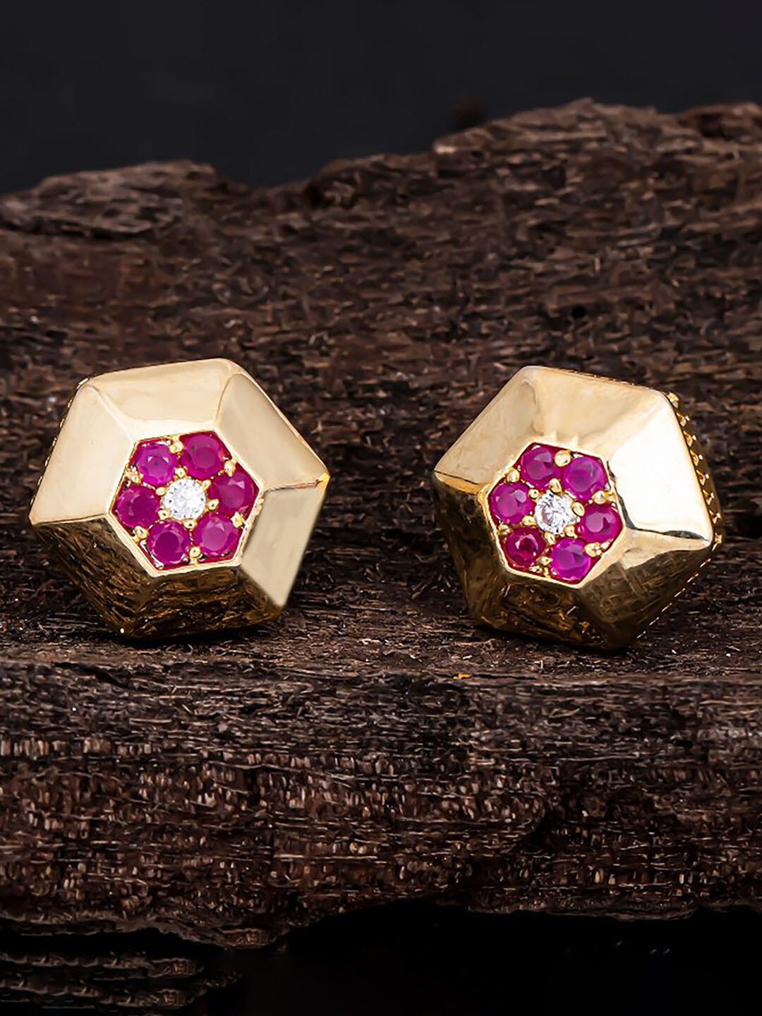 

Sukkhi Gold Plated Contemporary Studs Earrings