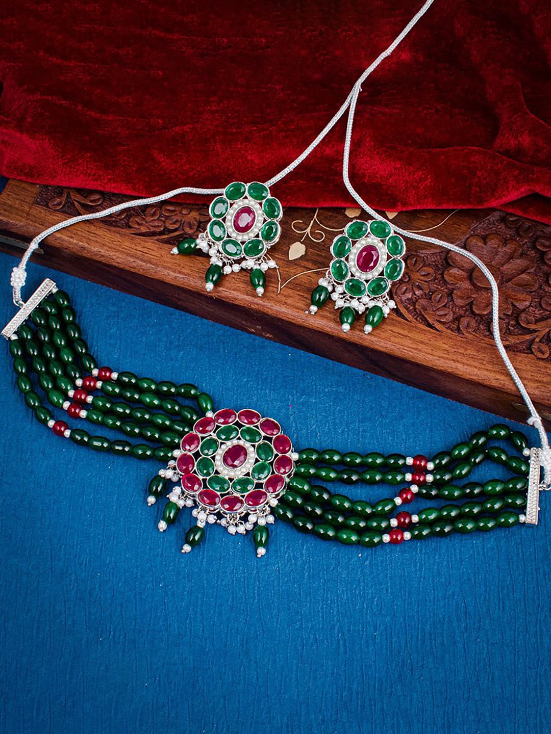 

Sukkhi Silver-Plated Stone Studded & Beaded Necklace and Earrings