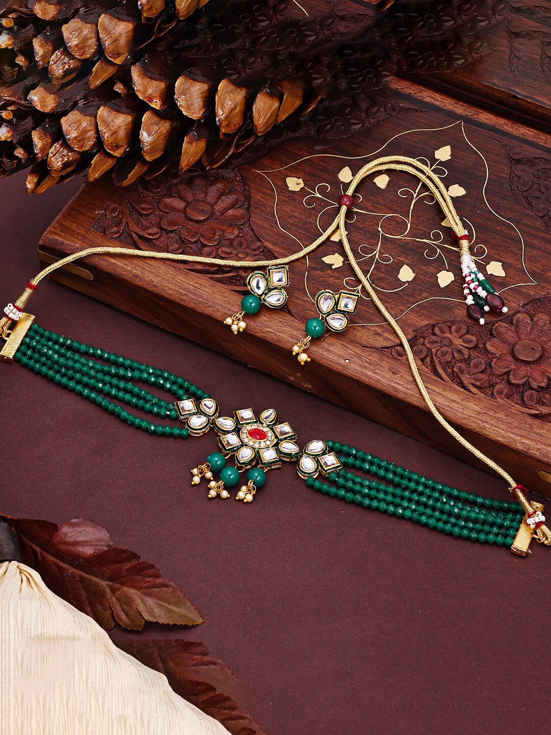 

Sukkhi Gold-Plated Kundan Stone Studded & Beaded Necklace & Earrings, Green