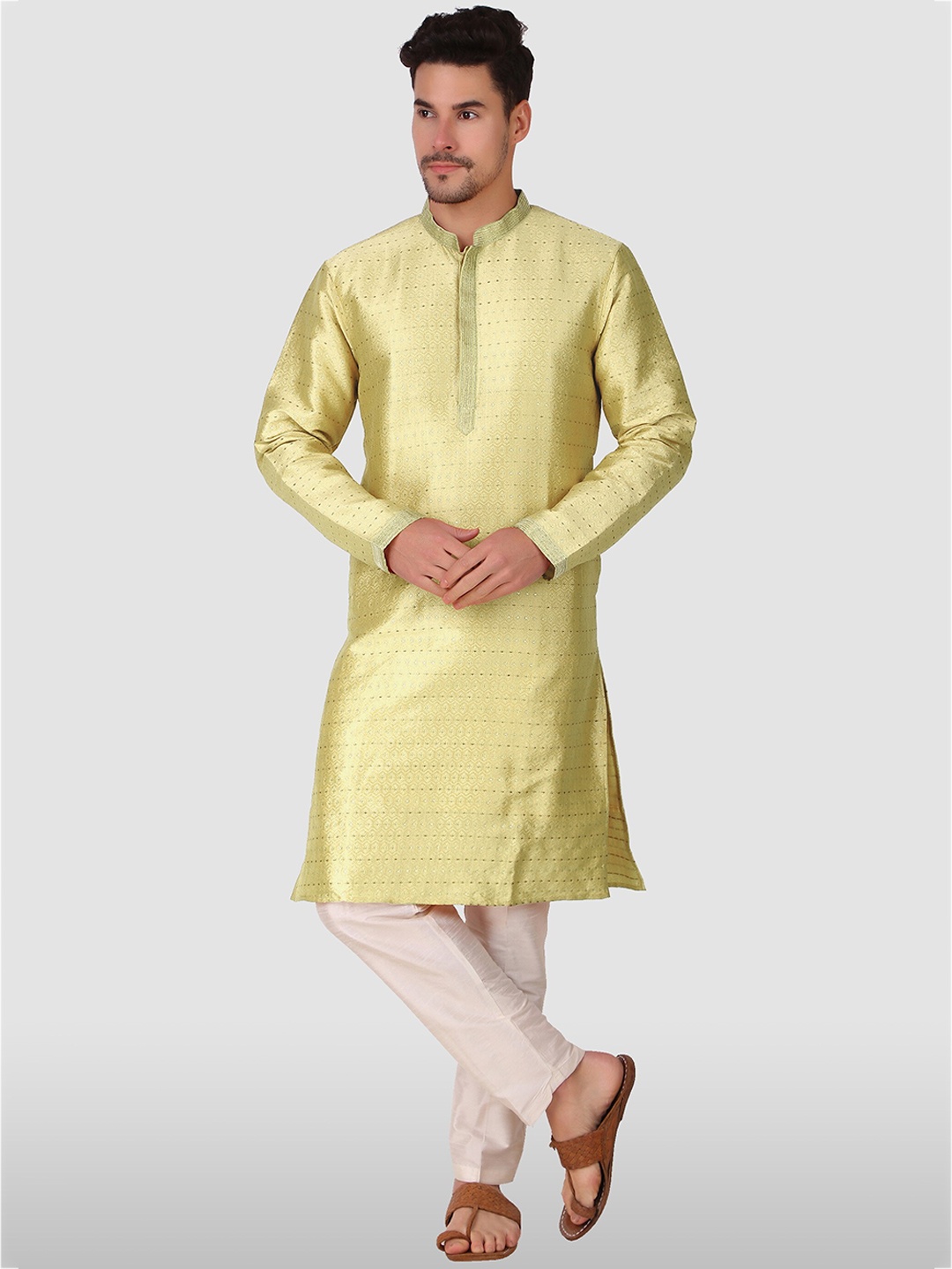

Cult Indie Mandarin Collar Ethnic Motifs Woven Design Jacquard Kurta, Gold