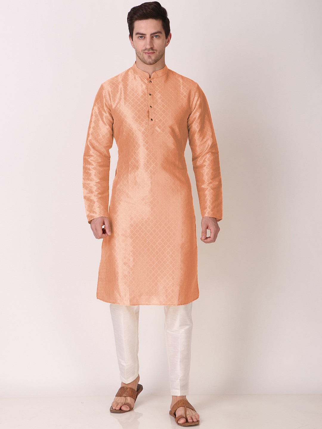 

Cult Indie Mandarin Collar Geometeric Woven Design Jacquard Straight Kurta, Peach