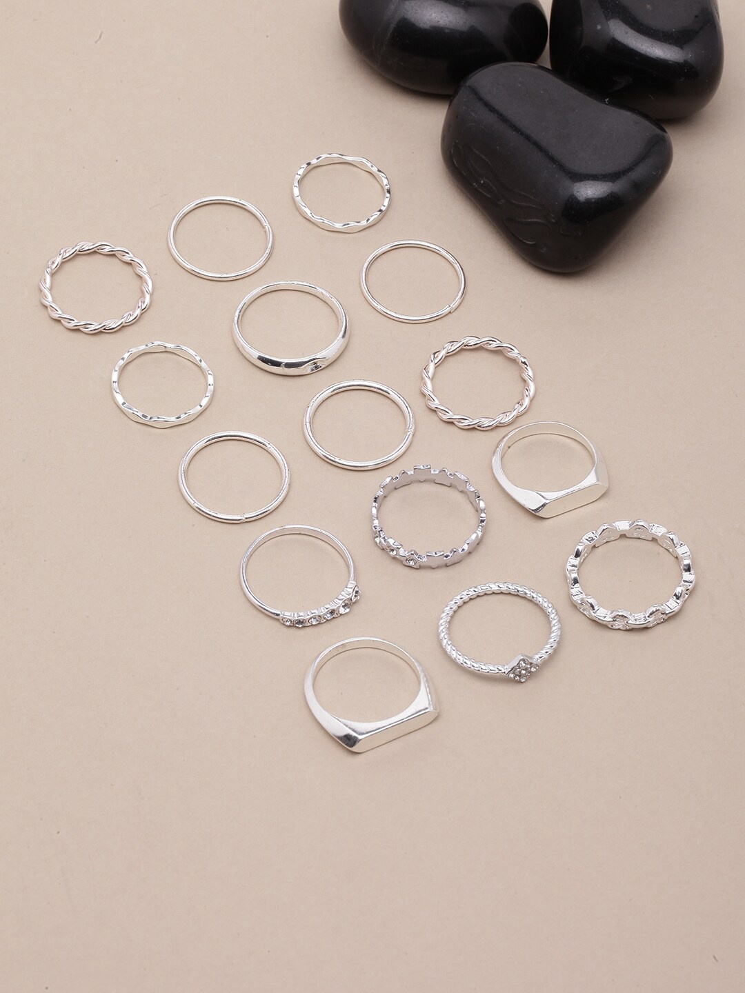 

DIVA WALK Set Of 15 Silver-Plated AD-Studded Finger Rings