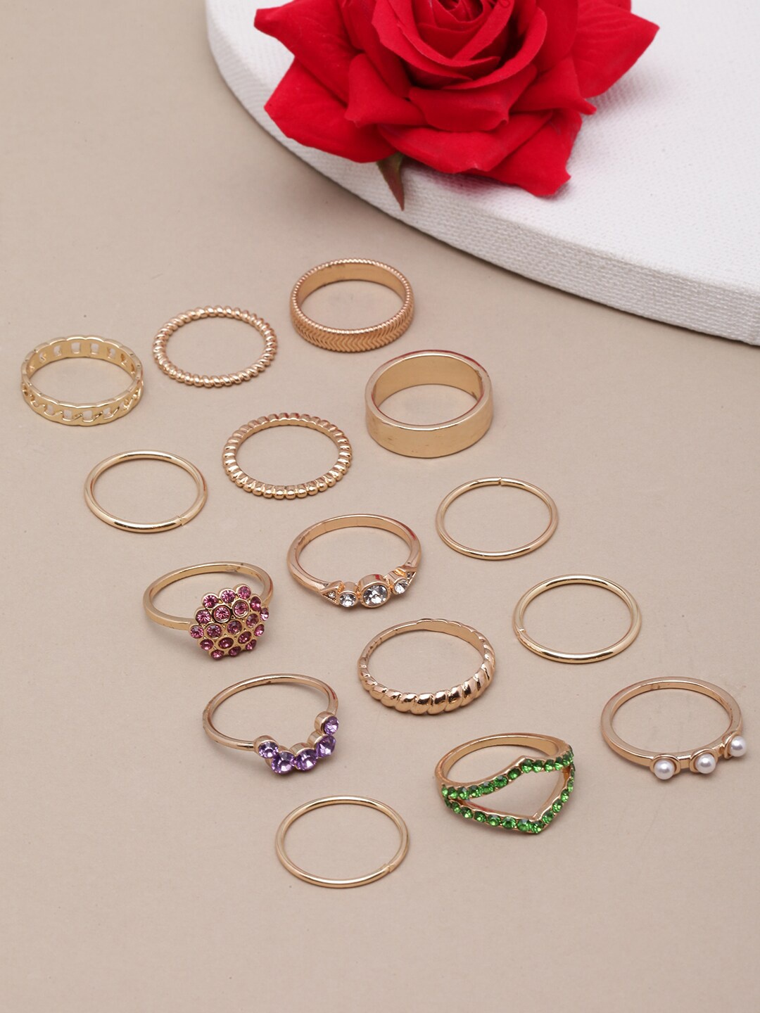 

DIVA WALK Set of 15 Gold-Plated Finger Rings