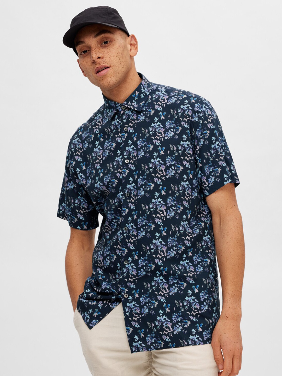 

SELECTED Floral Printed Spread Collar Casual Shirt, Navy blue