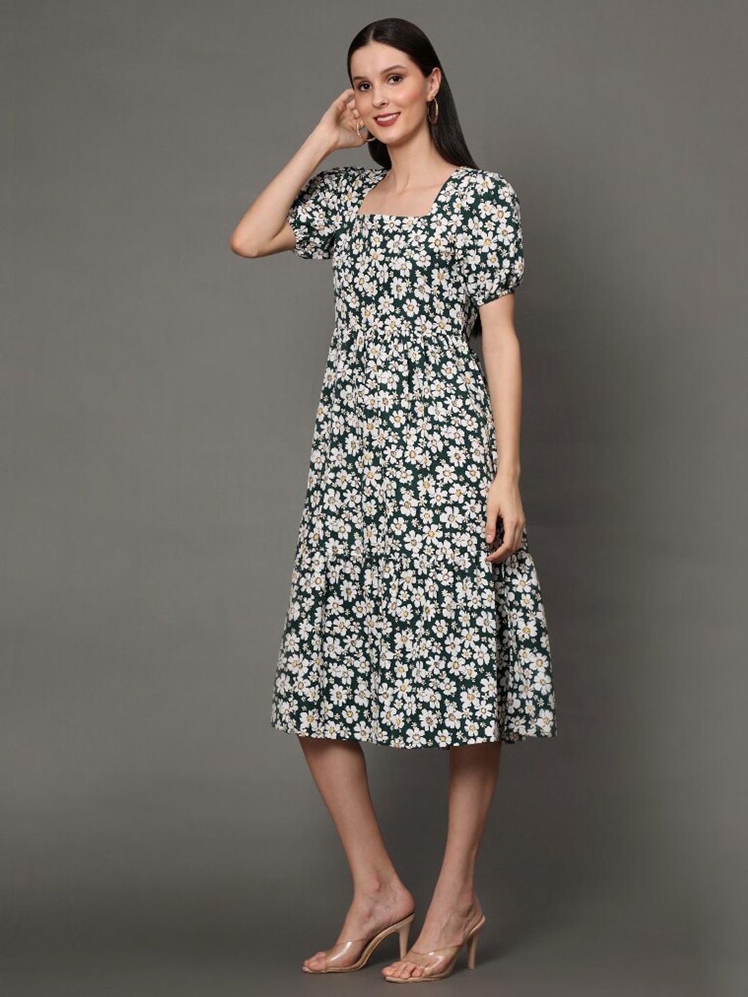 

VAANI CREATION Floral Printed Puff Sleeve Tiered Front Slit A-Line Midi Dress, Green