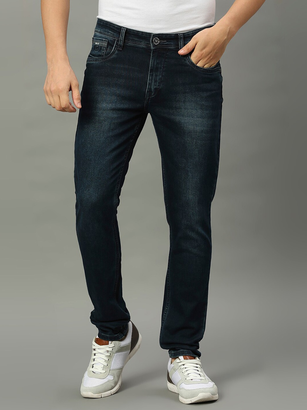 

ROCKING SWAMY Men Clean Look Light Fade Slim Fit Cotton Jeans, Blue