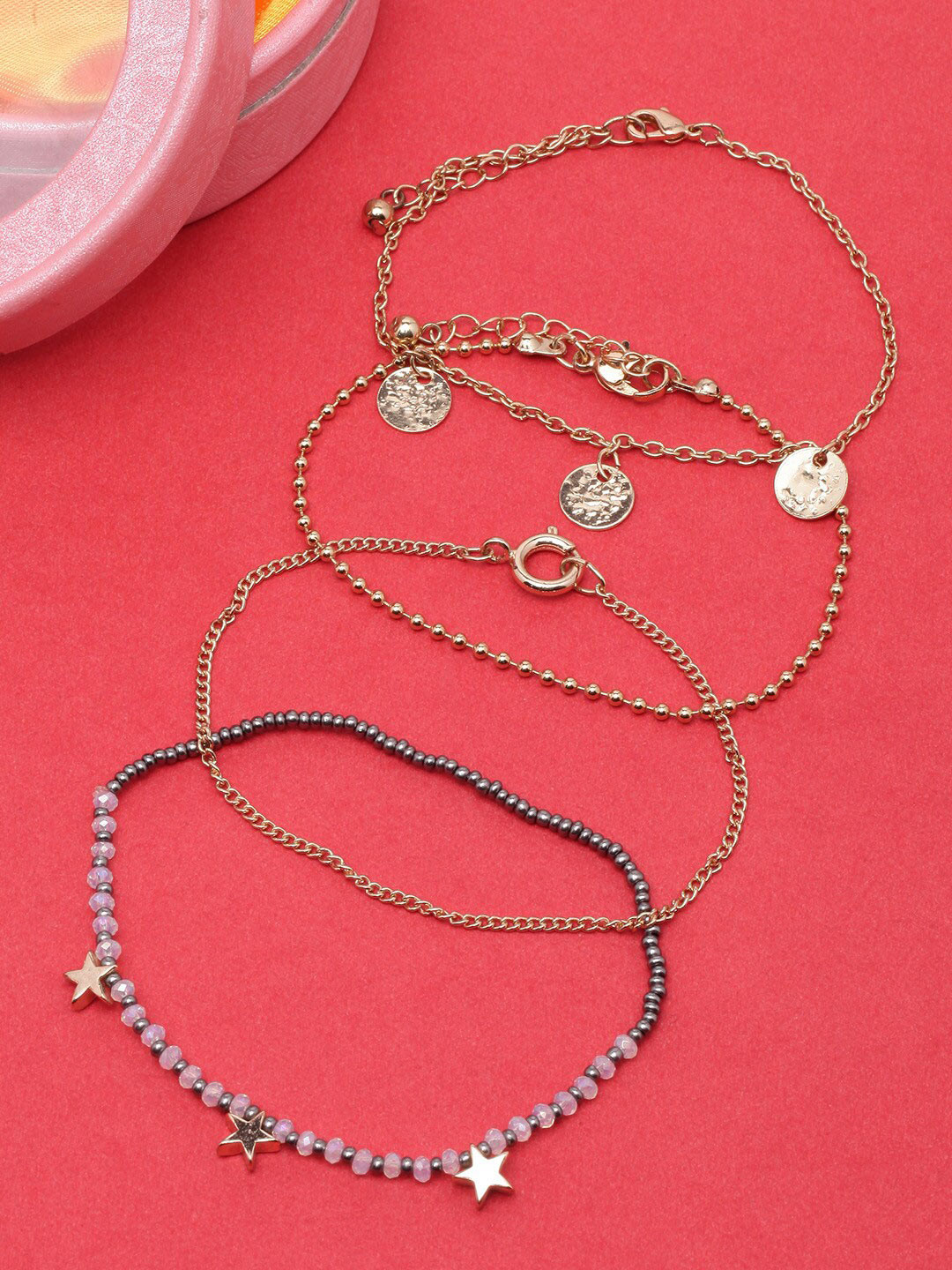 

DIVA WALK Set Of 4 Gold-Plated Beaded Charm Bracelets