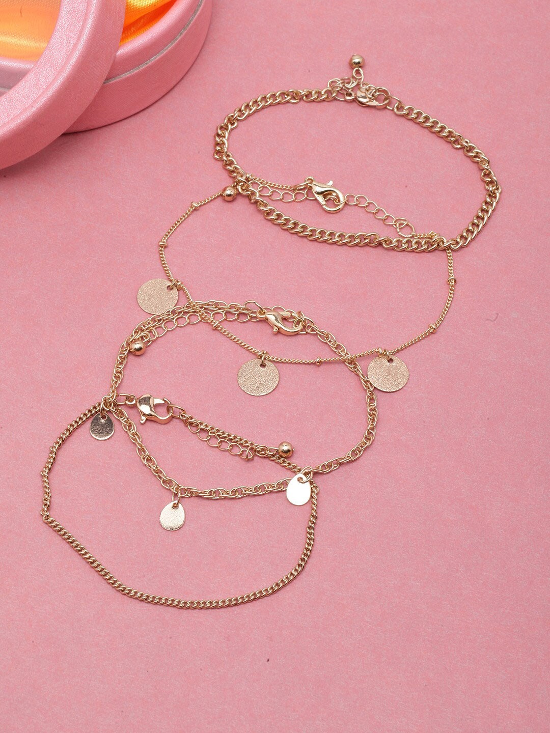 

DIVA WALK Set Of 4 Gold-Plated Charm Bracelets