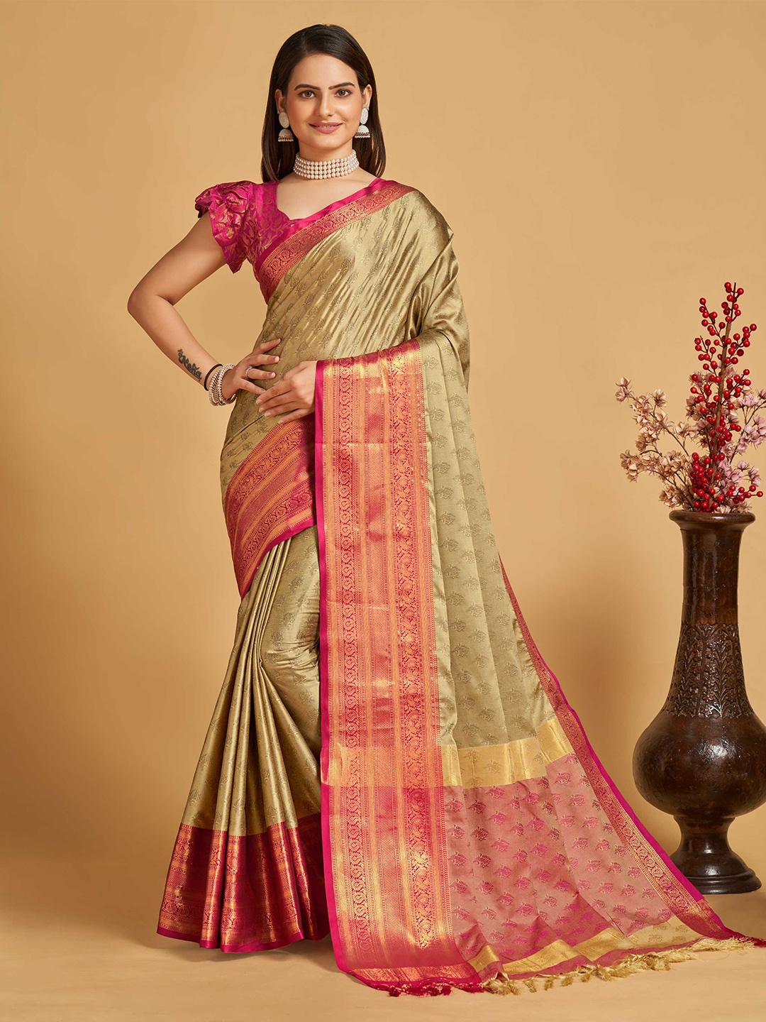 

Mitera Ethnic Motif Silk Cotton Banarasi Zari Saree With Tassle, Beige