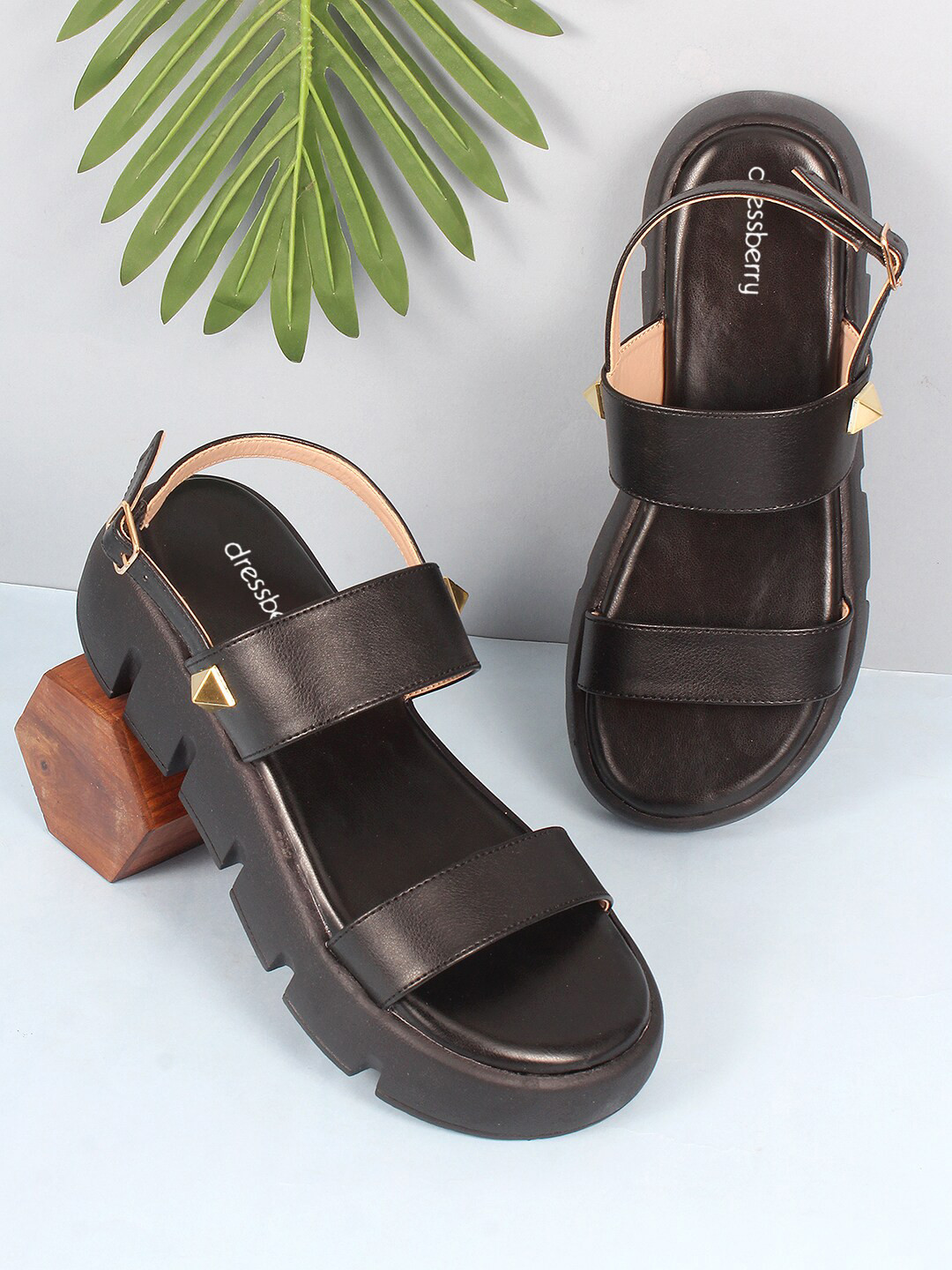 

DressBerry Black Open Toe Flatform Heels With Buckles