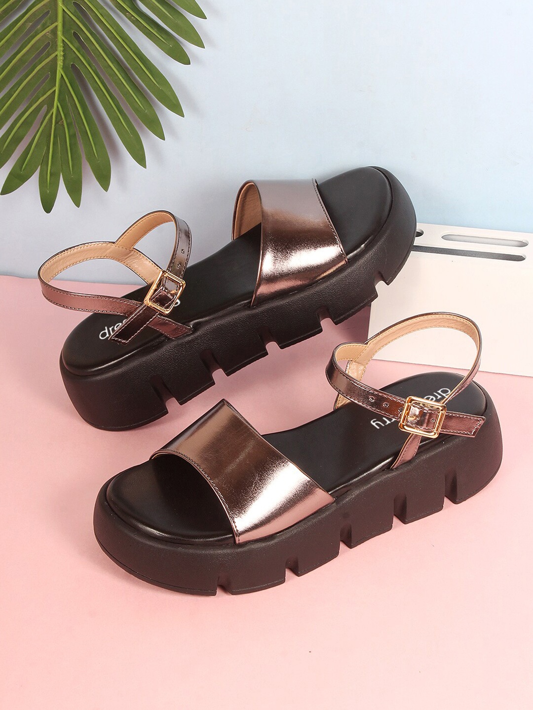 

DressBerry Women Brown Open Toe Flats With Buckle Closure