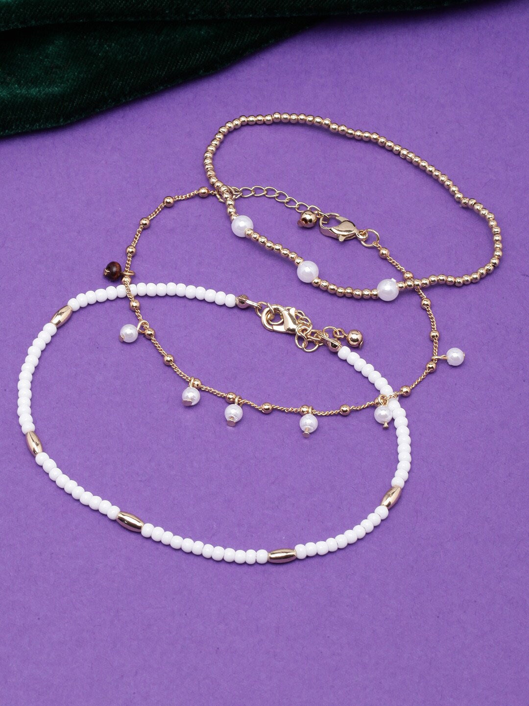 

DressBerry Set Of 3 Gold-Plated Beaded Anklets