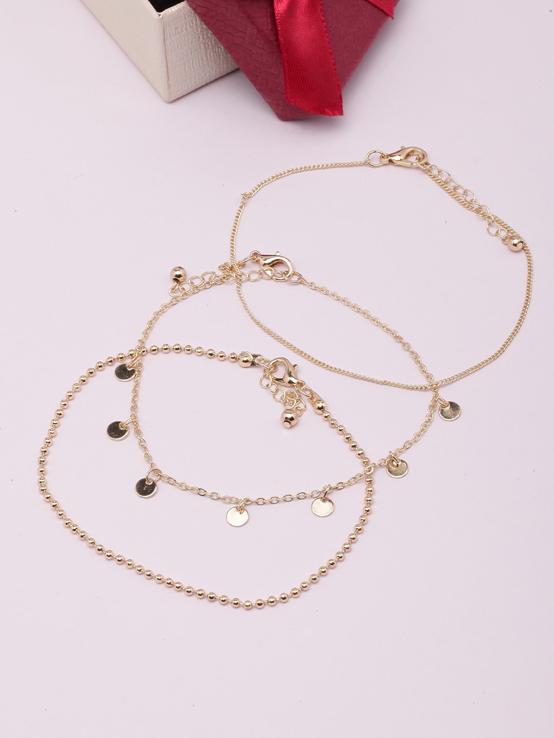 

DressBerry Set Of 3 Gold-Plated Anklets