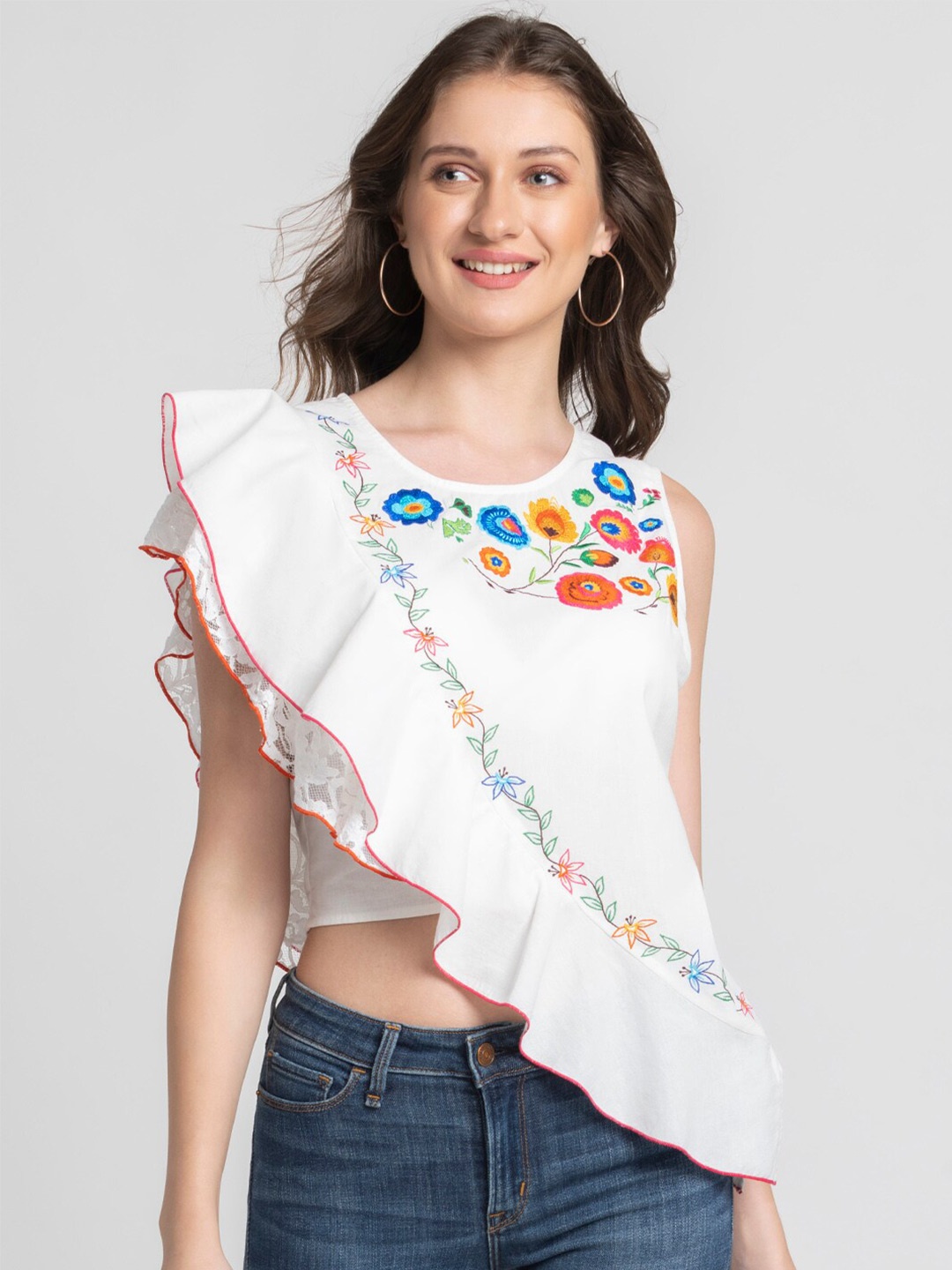 

SHAYE Floral Embroidered Sleeveless Ruffled Pure Cotton Crop Top, White