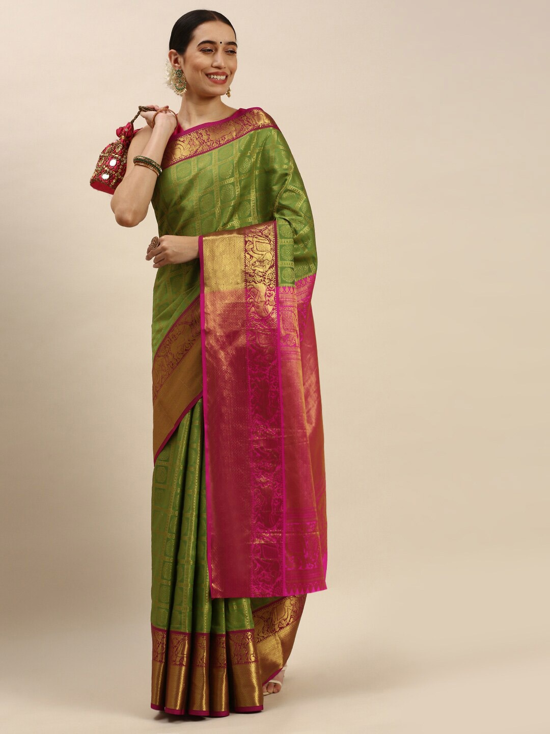 

AVANTIKA FASHION Ethnic Motif Woven Design Zari Pure Silk Kanjeevaram Saree, Green