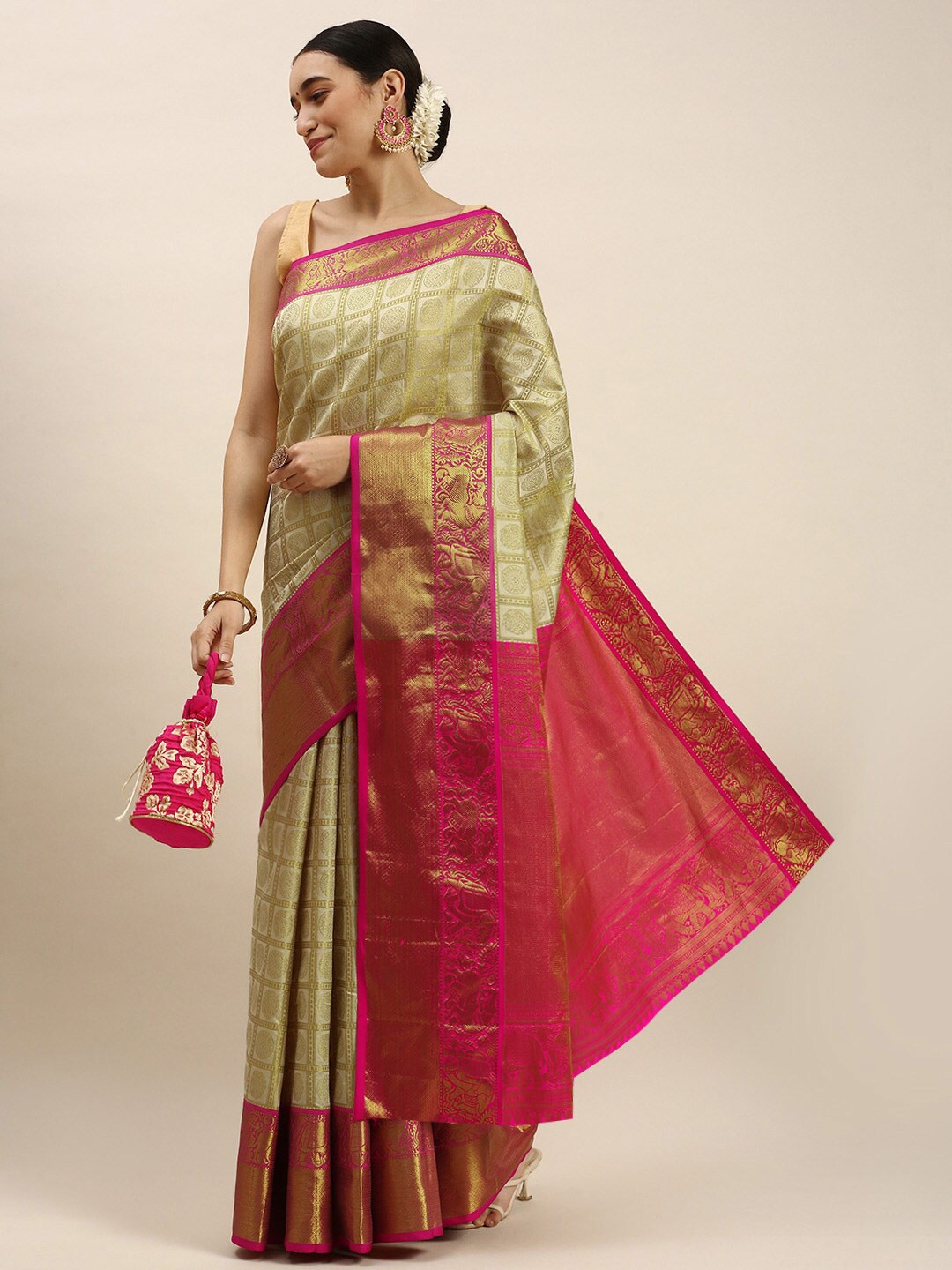 

AVANTIKA FASHION Ethnic Motif Woven Design Zari Pure Silk Kanjeevaram Saree, White