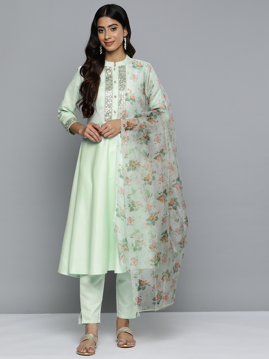 

Jompers Embroidered Mirror Work Kurta With Trousers & Dupatta, Green