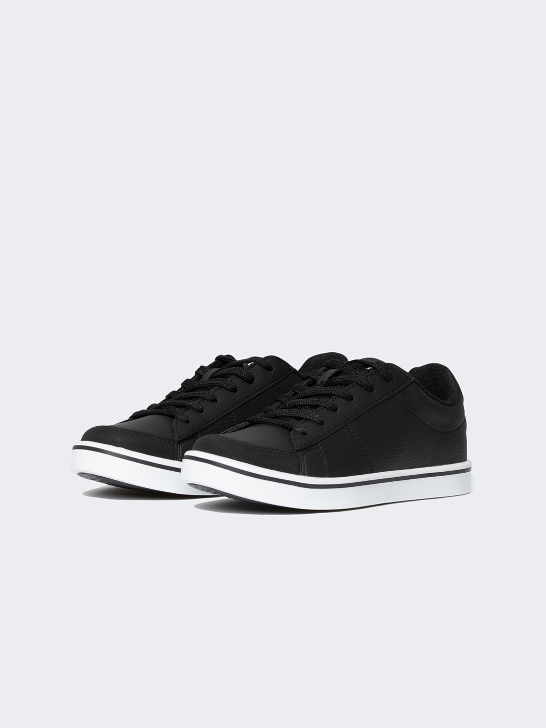 

DeFacto Women Comfort Insole Contrast Sole Sneakers, Black