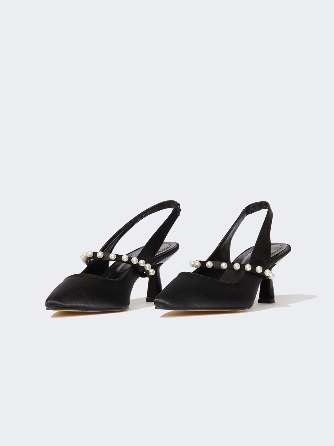 

DeFacto Women Pointed Toe Embellished Mules With Backstrap, Black